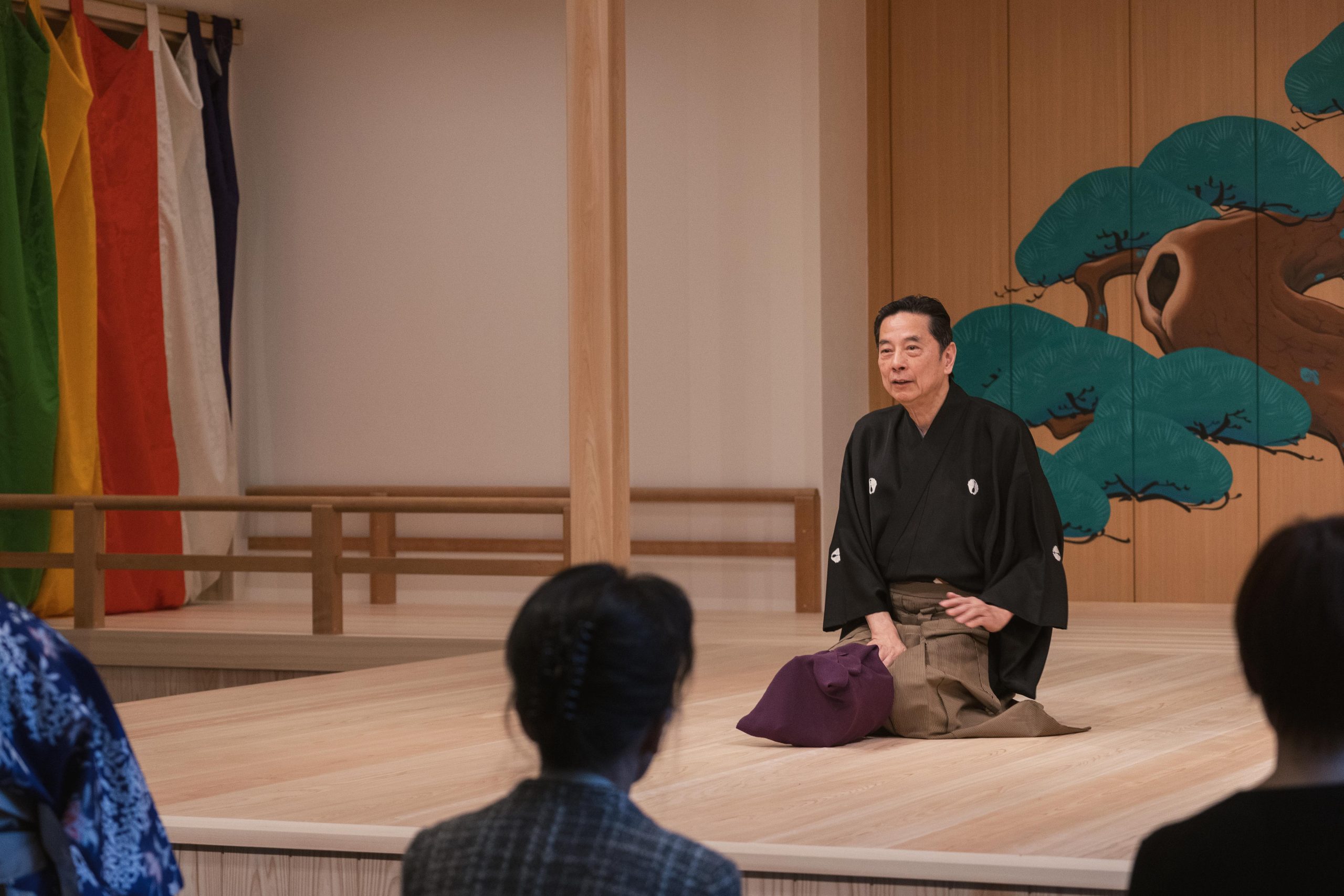 謡曲・小鼓稽古の様子